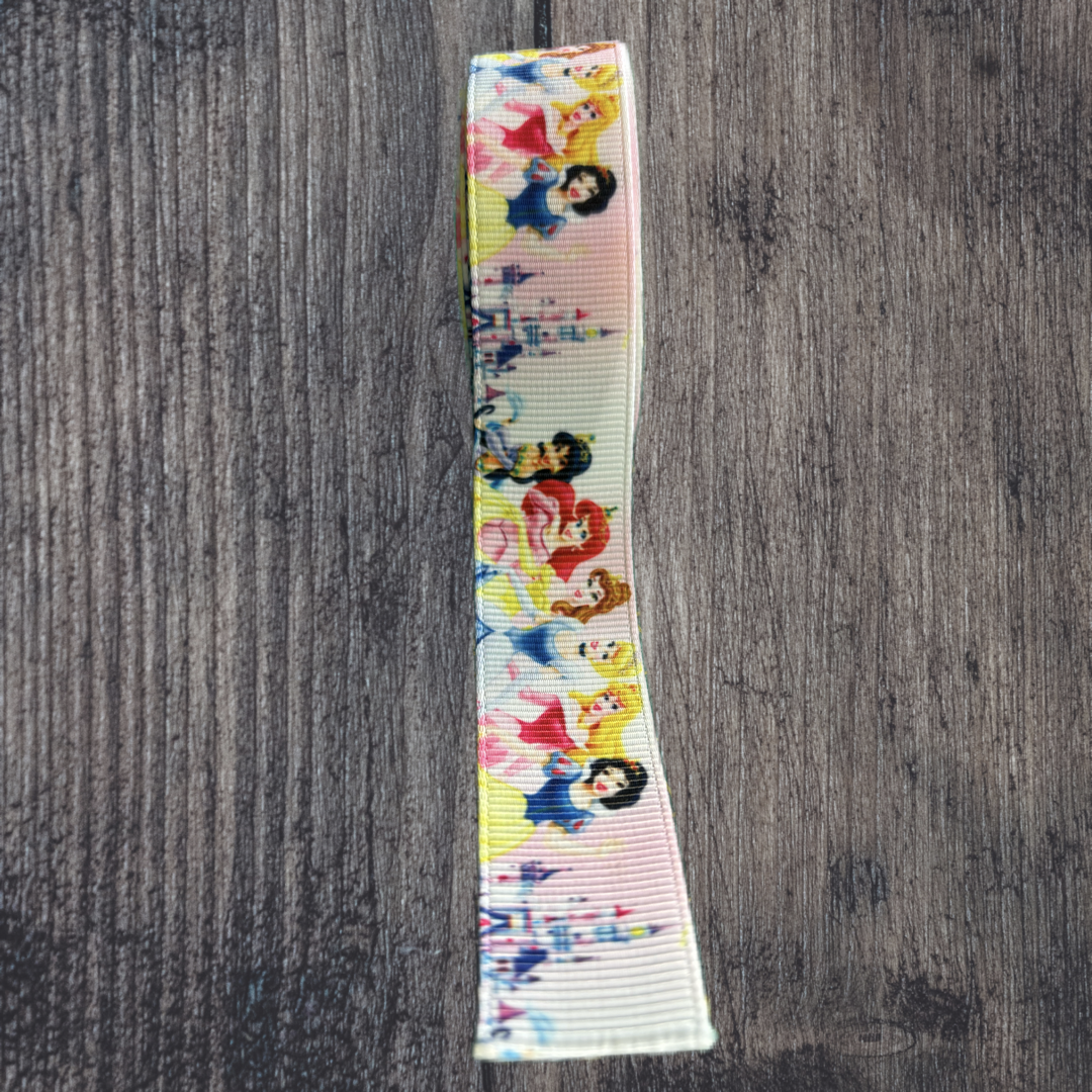 Princesses Characters with Light Pink Background Grosgrain 22mm Ribbon